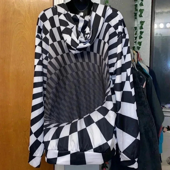 3D Optical Illusion Hoodie - Picture 5 of 6